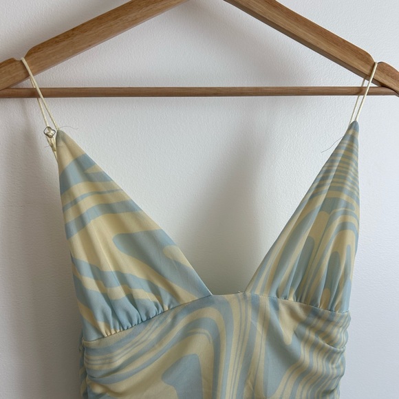 Party dress - Picture 3 of 5